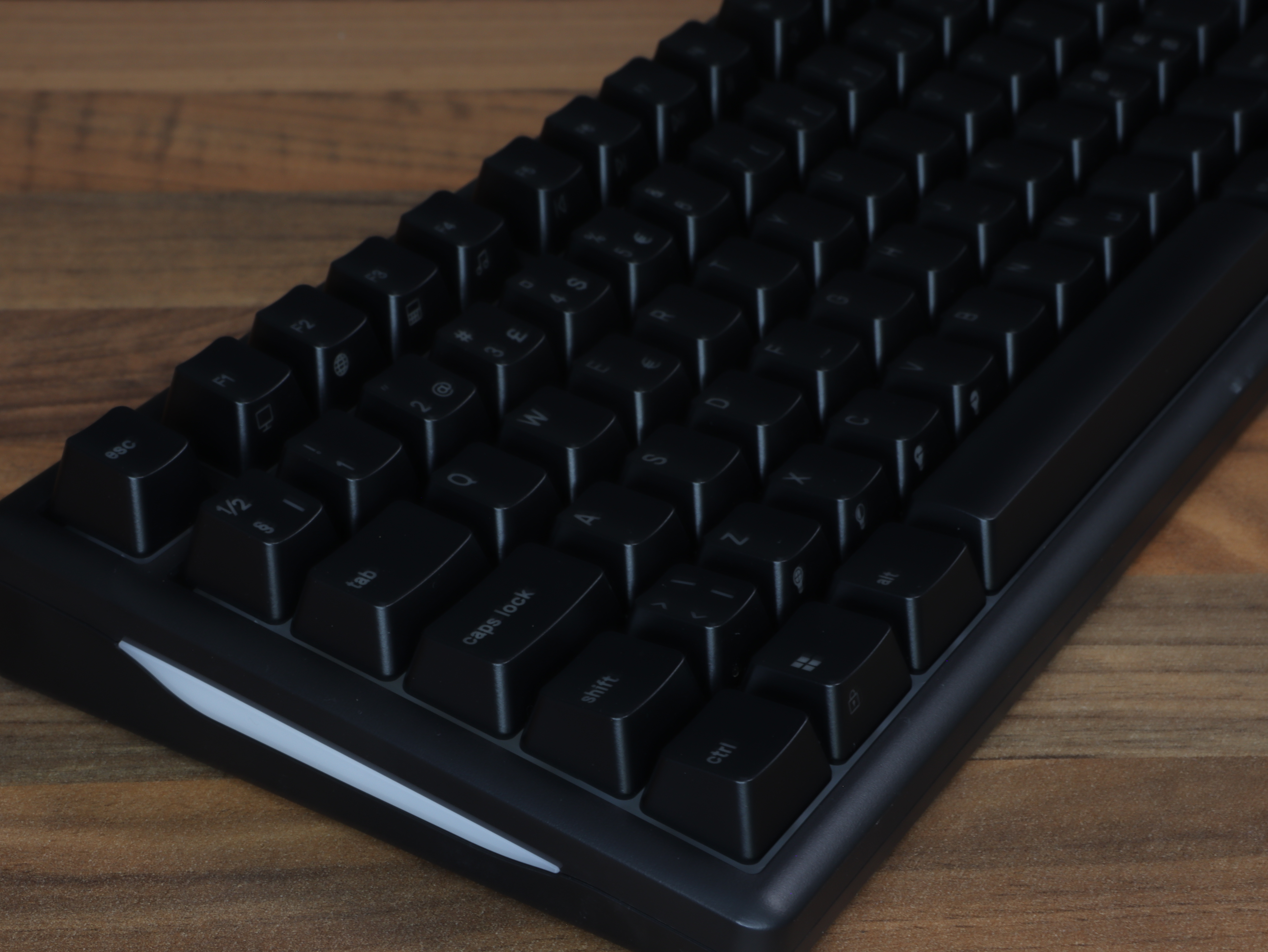 Glorious GMBK 75% wired waterproof gaming keyboard budget low price.JPG